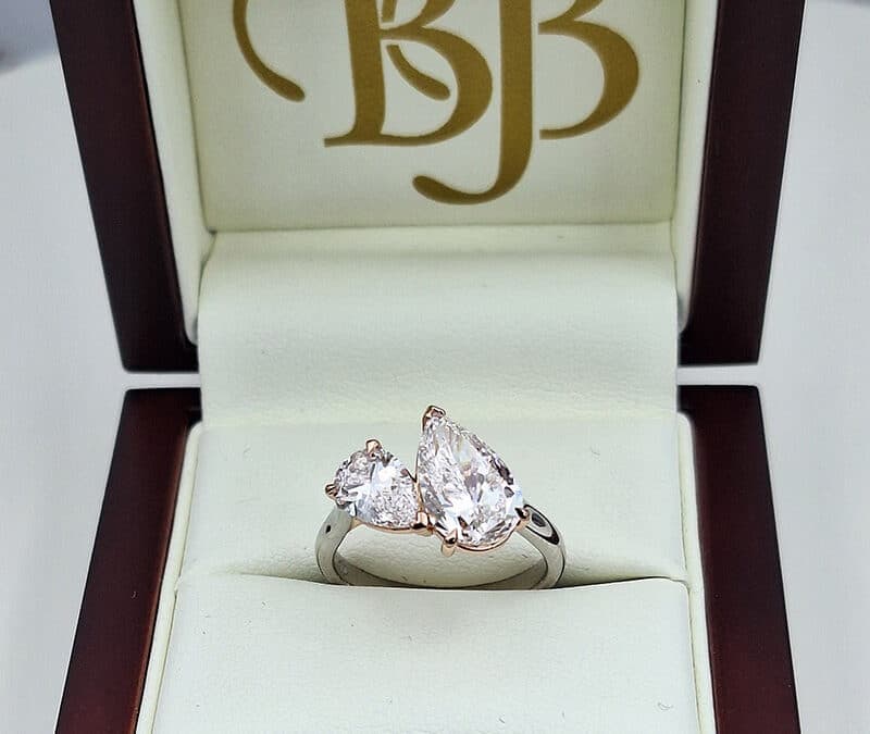 Ashley and Amanda’s pear-shaped Toi et Moi engagement ring